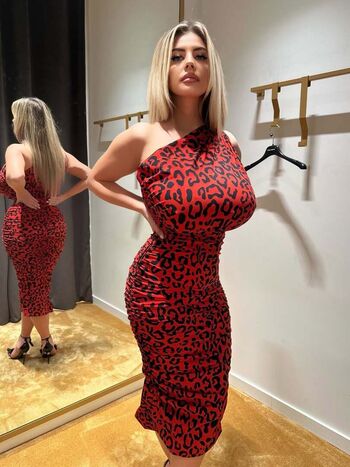 🔥 Valentina di rocco  page leaked private photo uncensored full