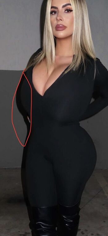 🔥 Valentina di rocco  page leaked private photo uncensored full