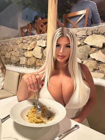 🔥 Valentina di rocco  page leaked private photo uncensored full