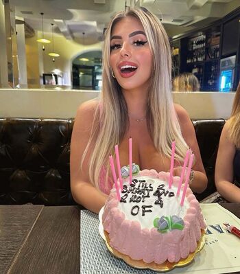 🔥 Valentina di rocco  page leaked private photo uncensored full