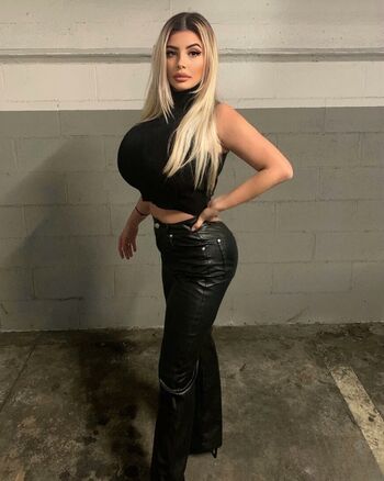 🔥 Valentina di rocco  page leaked private photo uncensored full