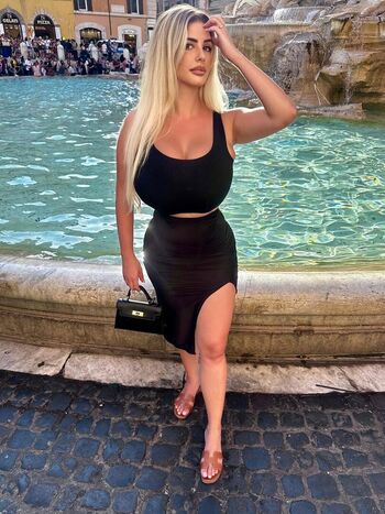 🔥 Valentina di rocco  page leaked private photo uncensored full