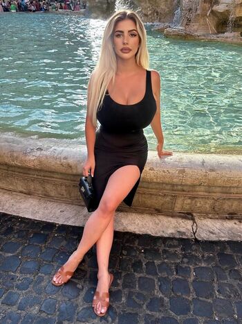 🔥 Valentina di rocco  page leaked private photo uncensored full