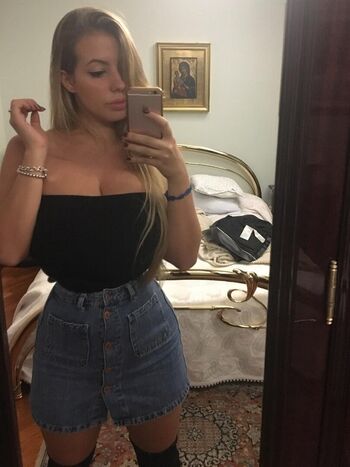 🔥 Valentina di rocco  page leaked private photo uncensored full