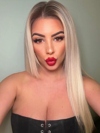 🔥 Valentina di rocco  page leaked private photo uncensored full