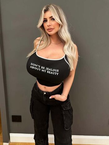 🔥 Valentina di rocco  page leaked private photo uncensored full