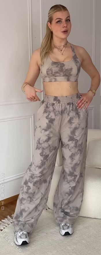 🔥 Vallixpauline page leaked private photo uncensored full