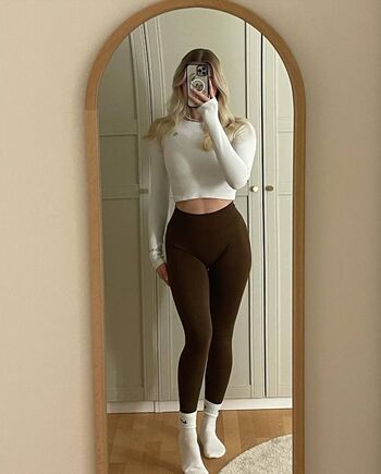 🔥 Vallixpauline page leaked private photo uncensored full