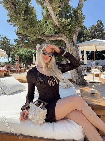 🔥 Vallixpauline page leaked private photo uncensored full