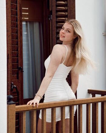 🔥 Vallixpauline page leaked private photo uncensored full