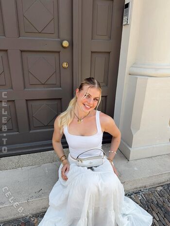 🔥 Vallixpauline leaked private photo uncensored full