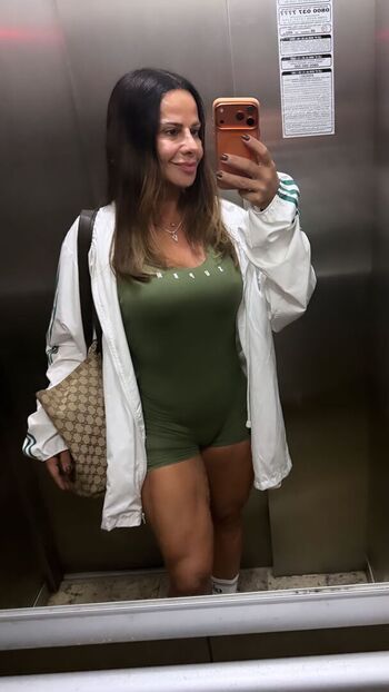 🔥 Viviane araujo page leaked private photo uncensored full