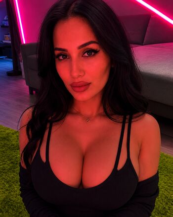 🔥 Xristinaorfanidou leaked private photo uncensored full