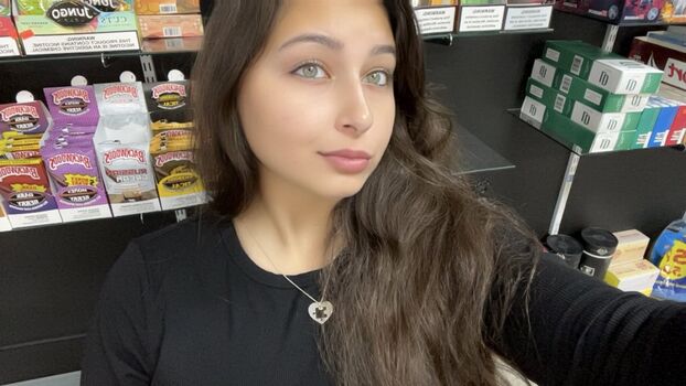 🔥 Yagirlsarina leaked private photo uncensored full