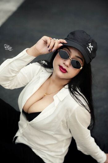 🔥 Yajna seni leaked private photo uncensored full