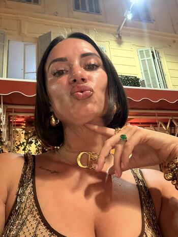 🔥 Yesjulz  page leaked private photo uncensored full