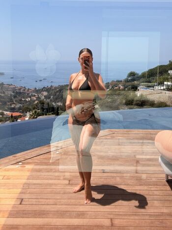 🔥 Yesjulz  page leaked private photo uncensored full