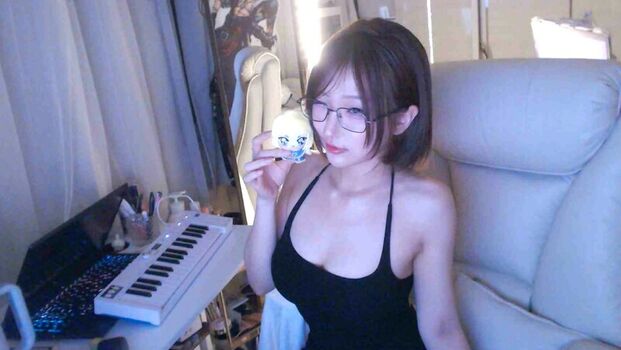 🔥 Yurasweb leaked private photo uncensored full