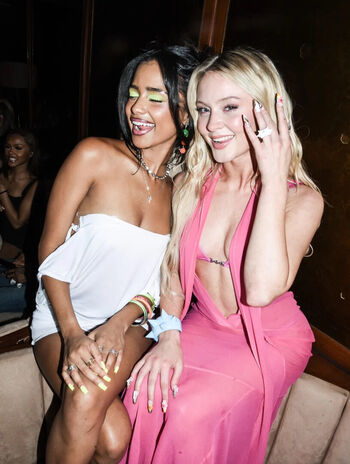 🔥 Zara larsson  page leaked private photo uncensored full