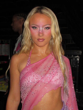 🔥 Zara larsson  page leaked private photo uncensored full
