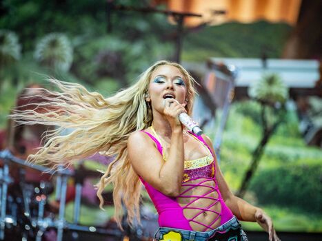 🔥 Zara larsson  page leaked private photo uncensored full