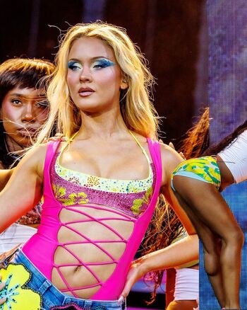 🔥 Zara larsson  page leaked private photo uncensored full