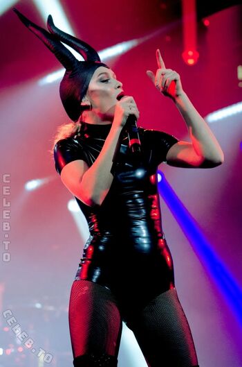 🔥 Zara larsson  page leaked private photo uncensored full