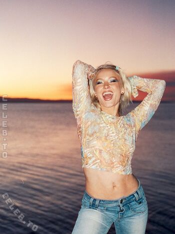 🔥 Zara larsson  page leaked private photo uncensored full