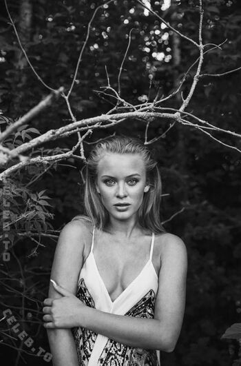 🔥 Zara larsson  page leaked private photo uncensored full