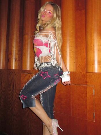 🔥 Zara larsson  page leaked private photo uncensored full