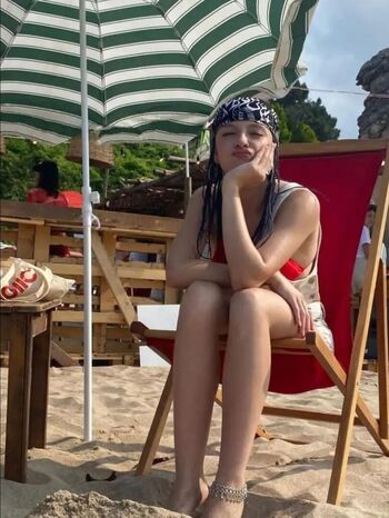 🔥 Zeynep sude leaked private photo uncensored full