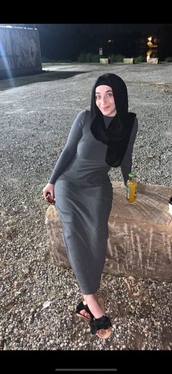 🔥 Zeynepauss leaked private photo uncensored full