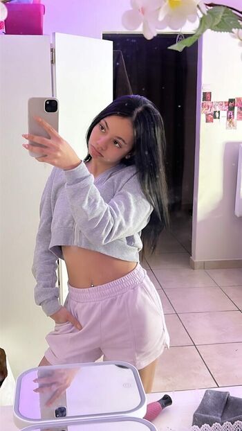 🔥 Zoe manoek page leaked private photo uncensored full
