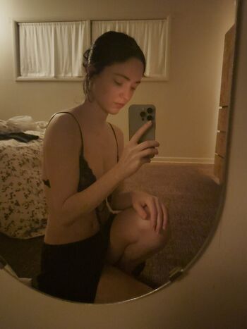 🔥 Zoeplzshutup leaked private photo uncensored full