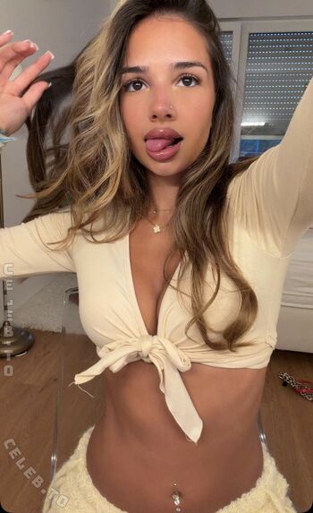🔥 Zoesalg page leaked private photo uncensored full