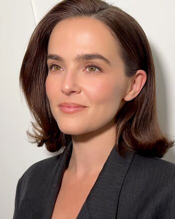 🔥 Zoey deutch page leaked private photo uncensored full